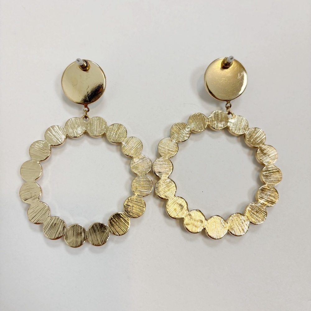 8 Other Reasons Gorg Hoops in Gold - Picture 4 of 6
